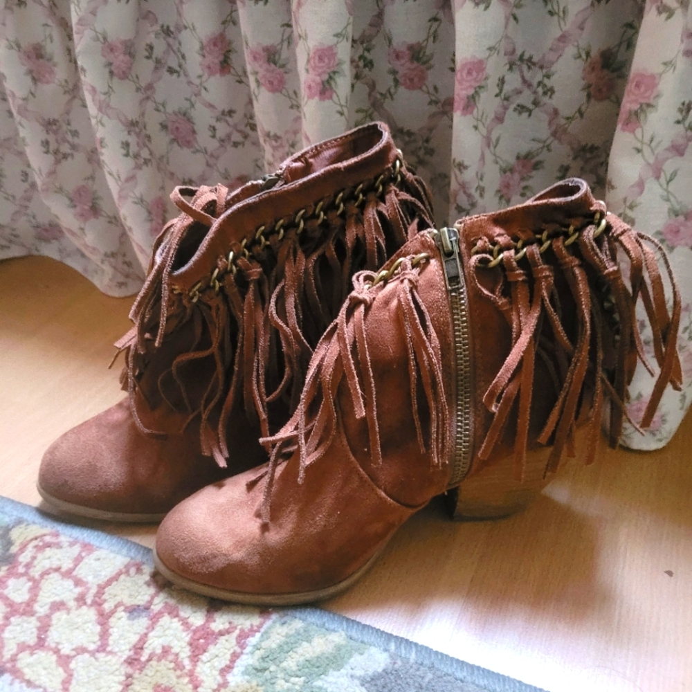 Fringe ankle booties
